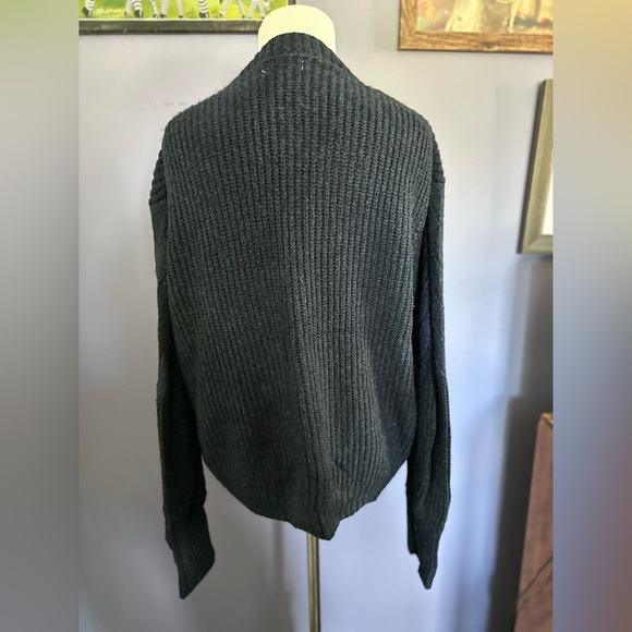 Navy blue V-neck cardigan - Picture 7 of 8